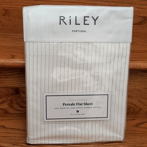 *RILEY Cotton Percale KING Flat Sheet White Pinstripe - Picture 1 of 8
